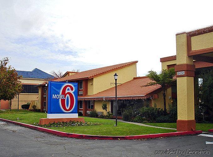 McClellan Motel 6 Cal Expo Sacramento מראה חיצוני תמונה