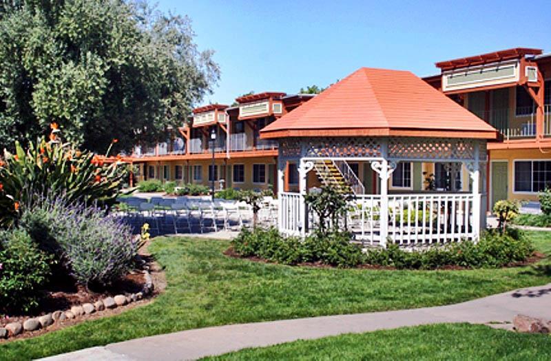 McClellan Motel 6 Cal Expo Sacramento מראה חיצוני תמונה